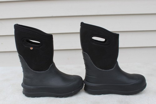 Bogs youth size black - 1, 11.5